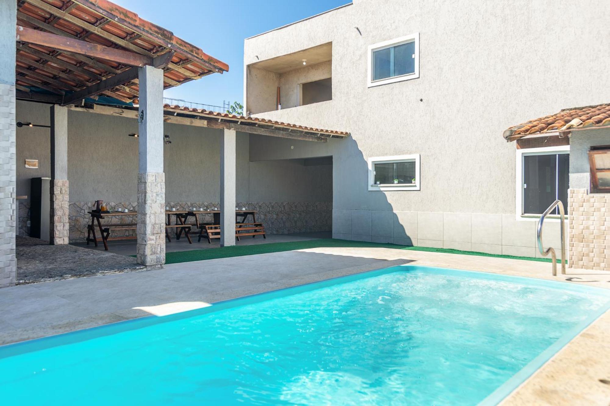 Refugio Tropical Casa De Praia Com Piscina Aquecida E 4 Suites E Garagem 3 Carros, 800 Mtrs Da Praia Internet 700 Mbps, Condominio Privado Com Pista De Skate , Quadra De Futevolei , Campos E Quadras De Futebol! Cabo Frio Eksteriør billede